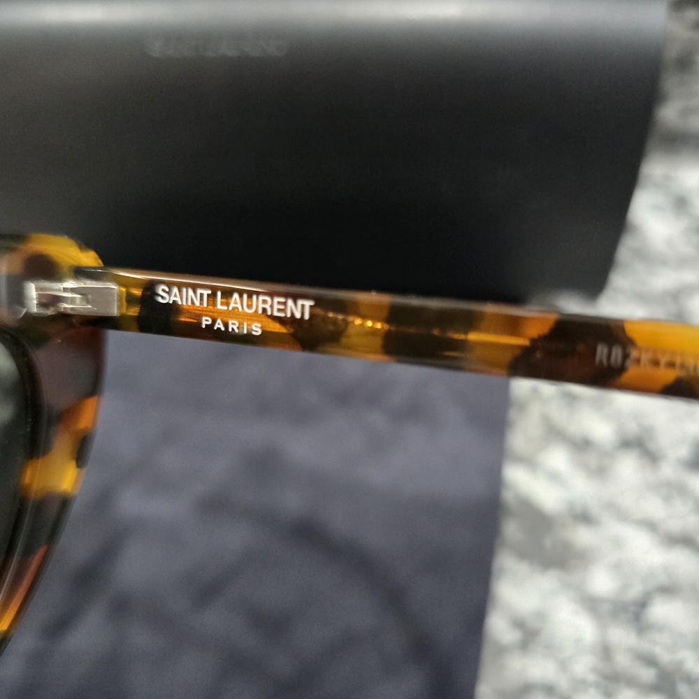 Authentic Saint Laurent Loulou Tortoise Heart Sunglasses - Picture 2 of 6